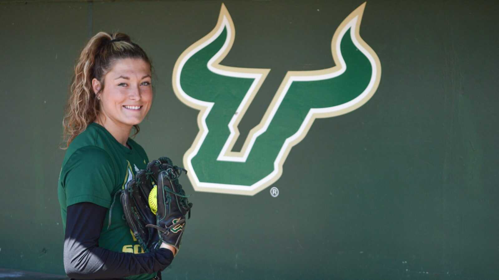 Payton Dixon poses with ball and glove