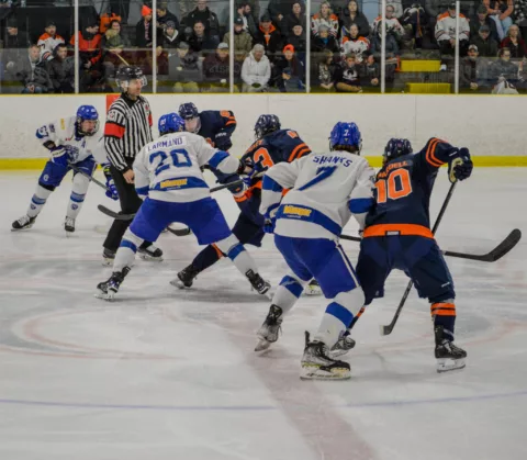Two Northern Ontario teams look to make a splash from opposite ends of the rink 44 Cubs and Thunderbirds fight for the puck after a face-off in Game 3 on Monday, March 25