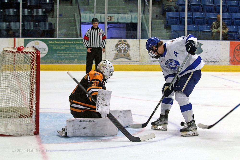 Greater Sudbury Cubs kickstart title defence 42 Cubs forward stopped on breakaway