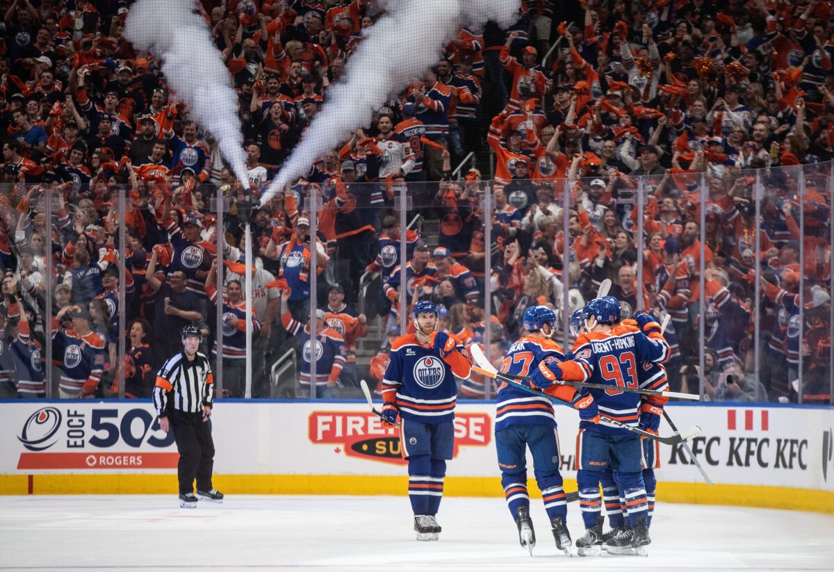 Oilers celebrate win